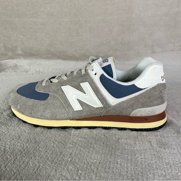 New Balance 574 Shoes Mens Size 11.5 Gray Blue Suede Low Top Sneakers NEW - Picture 2 of 11